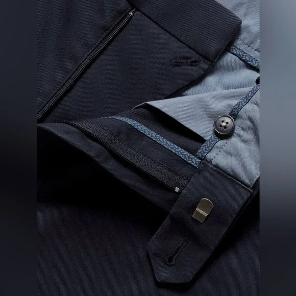 Charles Tyrwhitt Ultimate Non-Iron Chinos - Navy